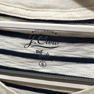 Men’s J. Crew Navy and White Striped Short Sleeve Tee - Slim Size Small J Crew